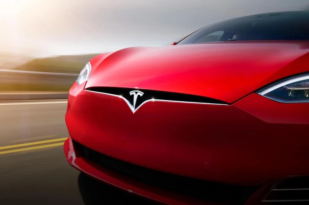 Previsioni azioni Tesla