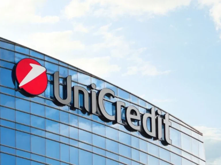 Comprare azioni UniCredit: Analisi, quotazione e previsioni 2025